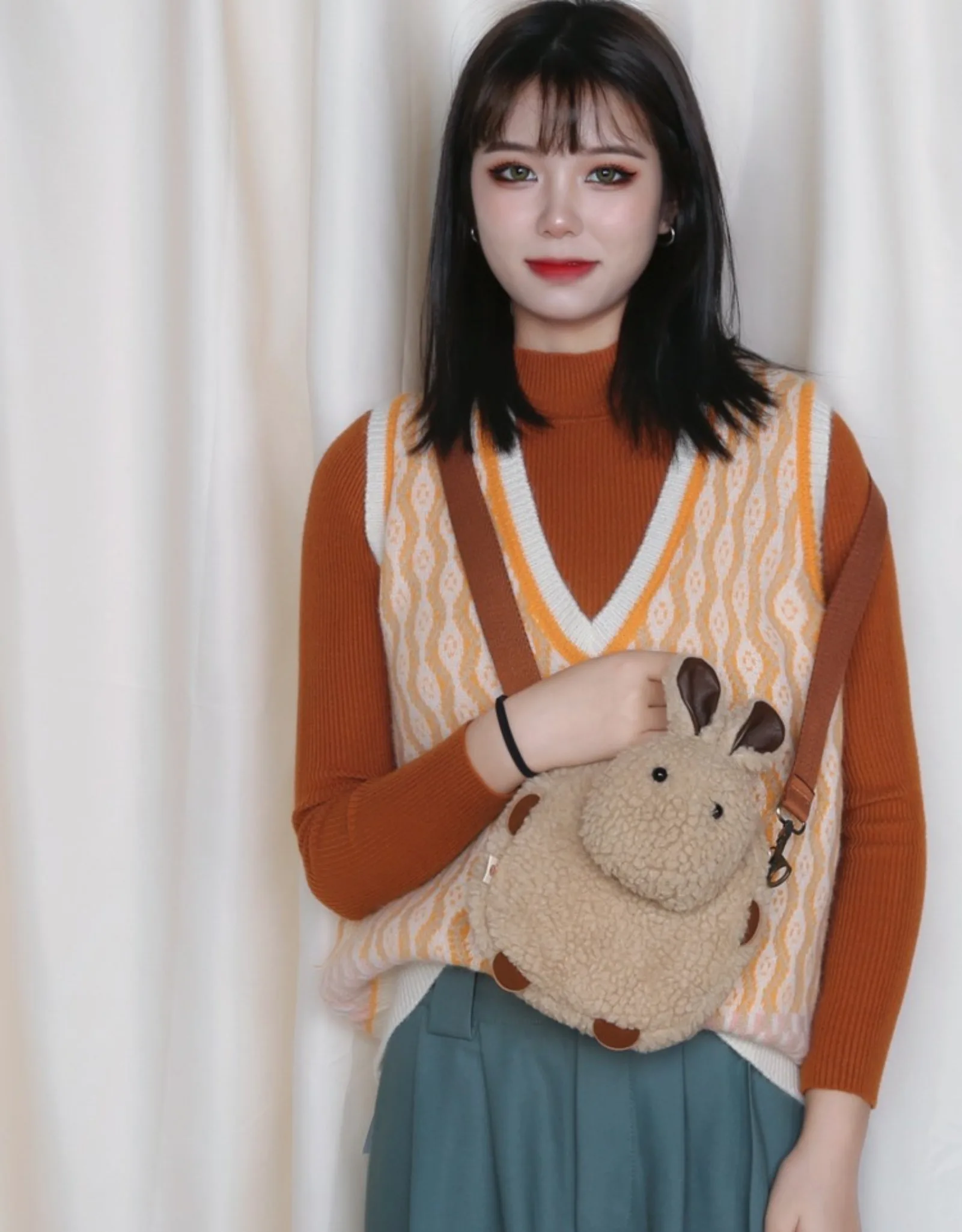 Small Plush fleece Bunny Crossbody Bag Sherpa Shoulder Bag - Image 6