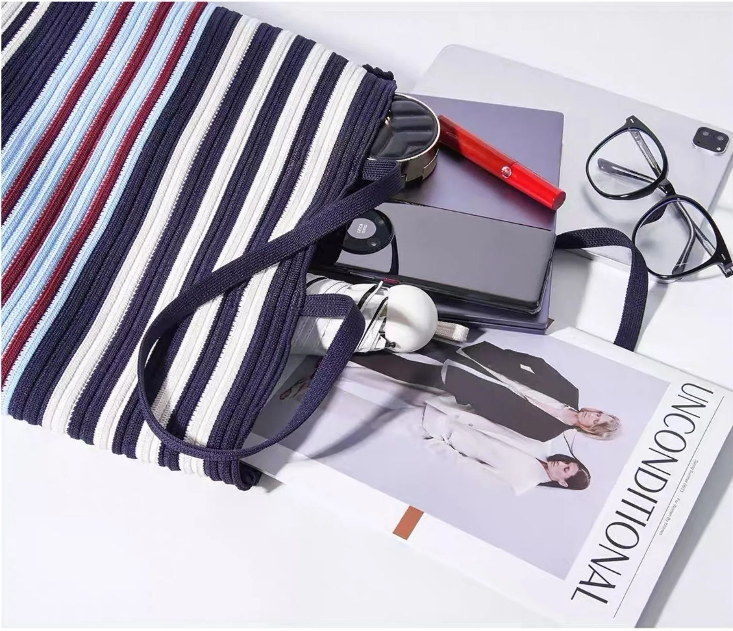 Classic Stripe Medium Flyknit Grocery Tote - Image 4